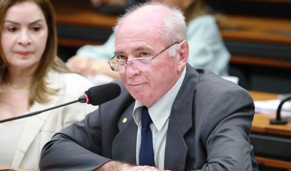 STF decide mudar entendimento de sobras eleitorais e Lebrão deve perder o mandato