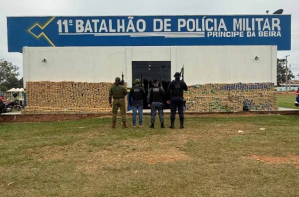 Notícias de Rondônia, Forças de Segurança prendem caminhão com quase quatro toneladas de entorpecentes em Costa Marques