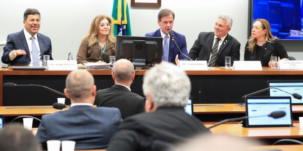 camara-instala-comissao-que-vai-analisar-a-pec-da-seguranca-publica