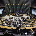 camara-aprova-urgencias-para-votacao-de-projetos-com-foco-em-educacao