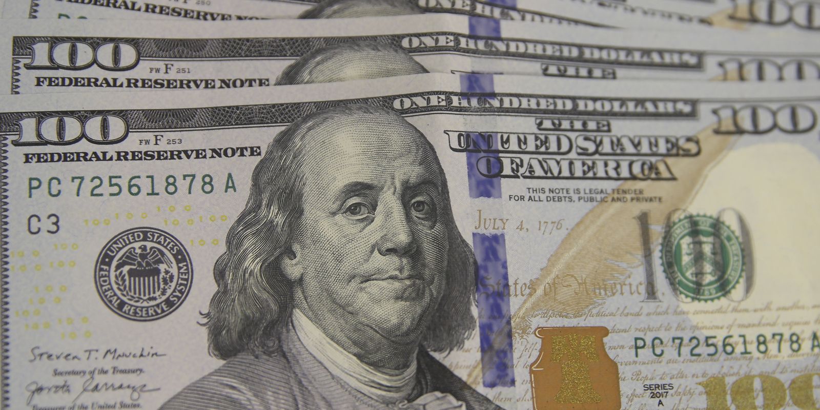 dolar-dispara-para-r$-5,50-com-tensao-entre-eua-e-china