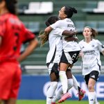 com-tecnica-brasileira,-colo-colo-vai-a-semi-da-libertadores-feminina
