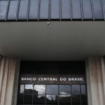 mercado-financeiro-reduz-para-4,72%-previsao-de-inflacao-em-2025