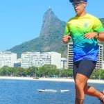 carioca-aproveita-prova-de-rua-para-visitar-o-cristo-pela-primeira-vez