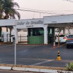 moraes-autoriza-bolsonaro-a-comemorar-aniversario-da-filha-em-casa