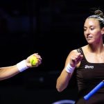 stefani-e-babos-vencem-russas-e-se-aproximam-da-semi-do-wta-finals