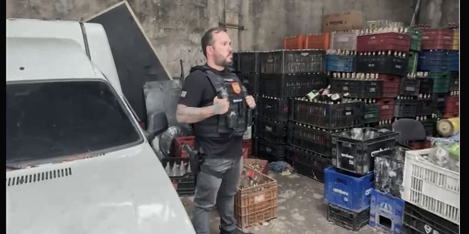policia-de-sp-faz-operacao-contra-comercio-de-bebidas-adulteradas
