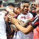flamengo-goleia-sport-e-assume-lideranca;-santos-derrota-palmeiras