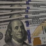 dolar-encosta-em-r$-5,34-apos-ata-de-reuniao-do-banco-central-dos-eua