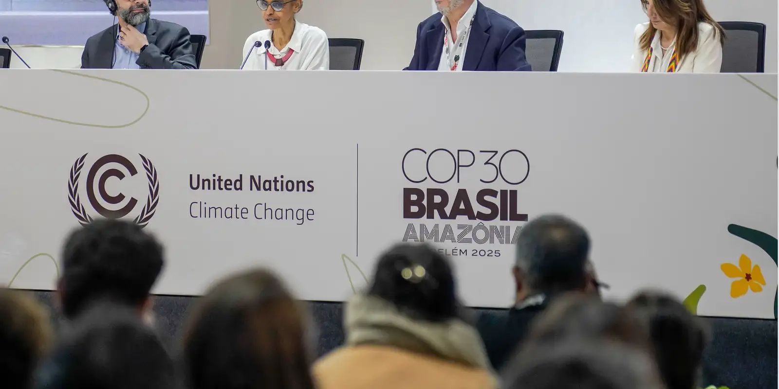 presidencia-da-cop30-aponta-limites-e-“passos-firmes”-em-negociacao