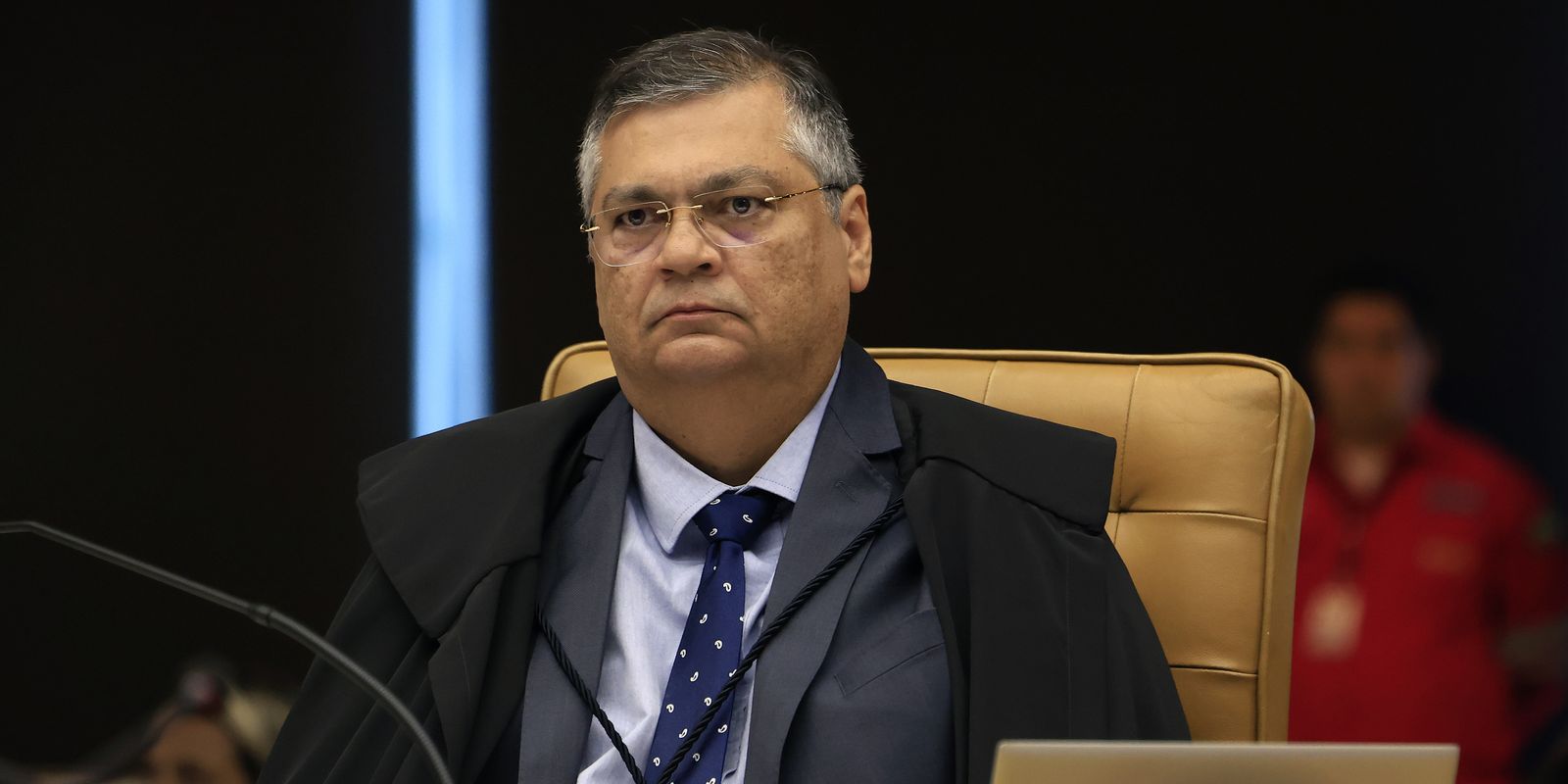 stf-tem-dois-votos-para-manter-execucao-de-penas-da-trama-golpista