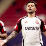 arrascaeta-brilha-e-flamengo-avanca-a-semi-da-copa-intercontinental