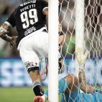 rayan-e-vegetti-decidem-e-vasco-sai-em-vantagem-na-copa-do-brasil