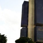 juros-do-credito-pessoal-e-cartao-rotativo-avancam-para-as-familias