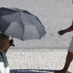com-40°c,-rio-tem-450-atendimentos-de-saude-por-dia-por-causa-do-calor