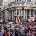manifestacao-no-rio-lembra-8-de-janeiro-e-rejeita-anistia-a-golpistas