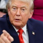 trump-diz-que-estados-unidos-“estao-prontos-para-ajudar-o-ira”