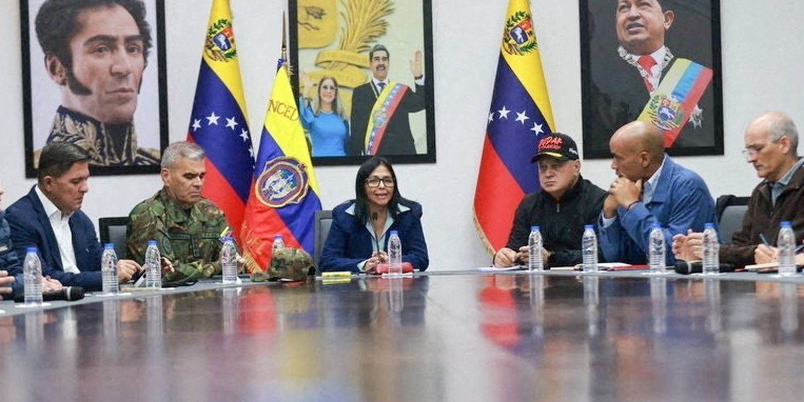 trump-e-delcy-rodriguez-relatam-conversa-“produtiva”-por-telefone