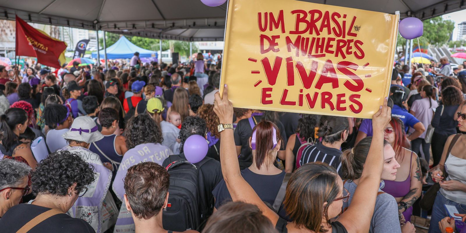 autonomia-financeira-e-prioridade-para-mulheres,-aponta-pesquisa