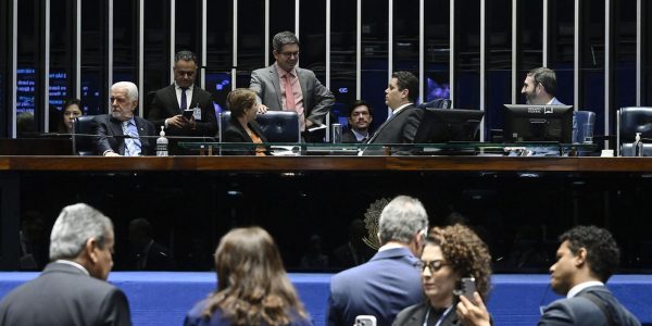 senado-aprova-mp-da-renovacao-automatica-da-cnh-para-bons-condutores