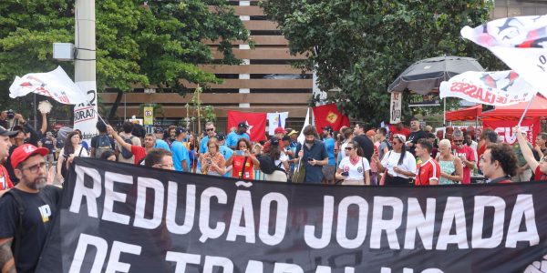 caminhos-da-reportagem-debate-impactos-da-escala-6×1-no-brasil