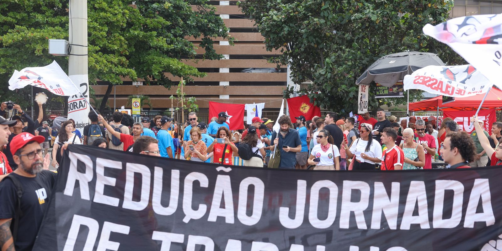caminhos-da-reportagem-debate-impactos-da-escala-6×1-no-brasil