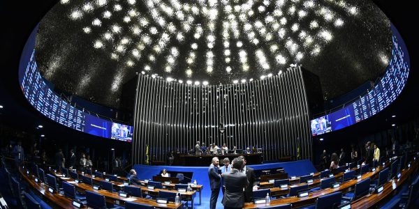 senado-aprova-projeto-de-incentivo-ao-primeiro-emprego-para-jovens