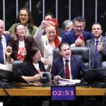 camara-aprova,-em-dois-turnos,-pec-pelo-fim-da-escala-6×1