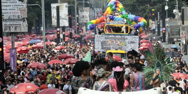 restringir-criancas-em-eventos-lgbtqia+-e-questao-de-odio,-diz-jurista