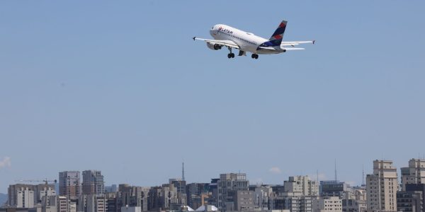 petrobras-reduz-preco-do-querosene-de-aviacao-em-14,2%