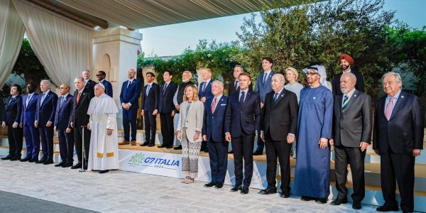 lula-no-g7-gera-expectativa-por-tarifa-dos-eua-e-veto-a-carne-pela-ue