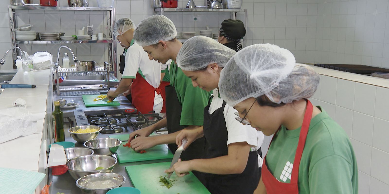 desemprego-ate-maio-cai-para-5,6%,-o-menor-ja-registrado-no-periodo