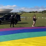 policia-legislativa-proibe-bandeira-lgbtqia+-em-gramado-do-congresso