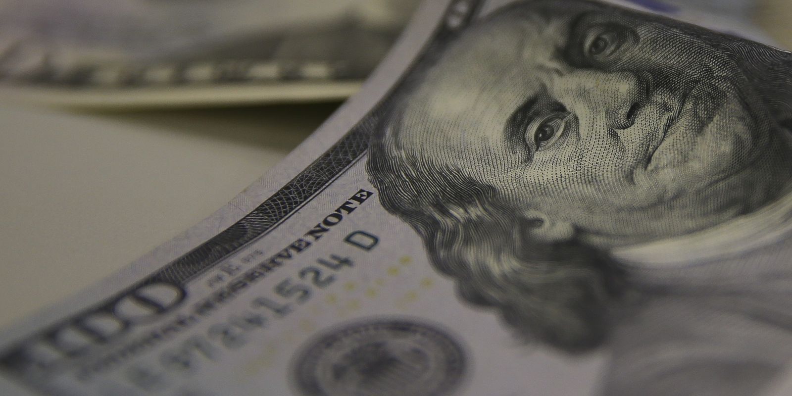 tarifaco-de-25%-dos-eua-sobre-o-brasil-comeca-a-valer;-saiba-mais